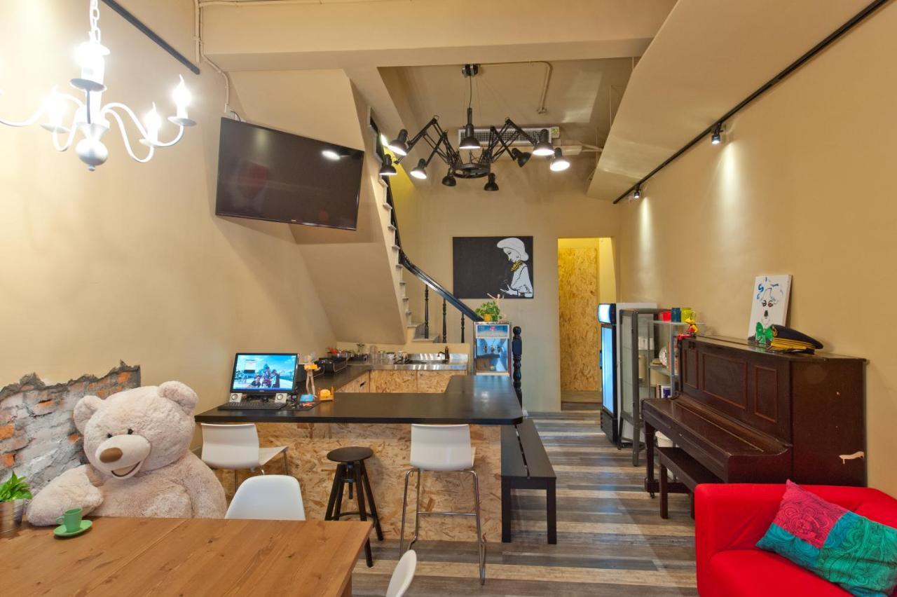 Leo 111/Arena Ruifeng Otel Kaohsiung Dış mekan fotoğraf
