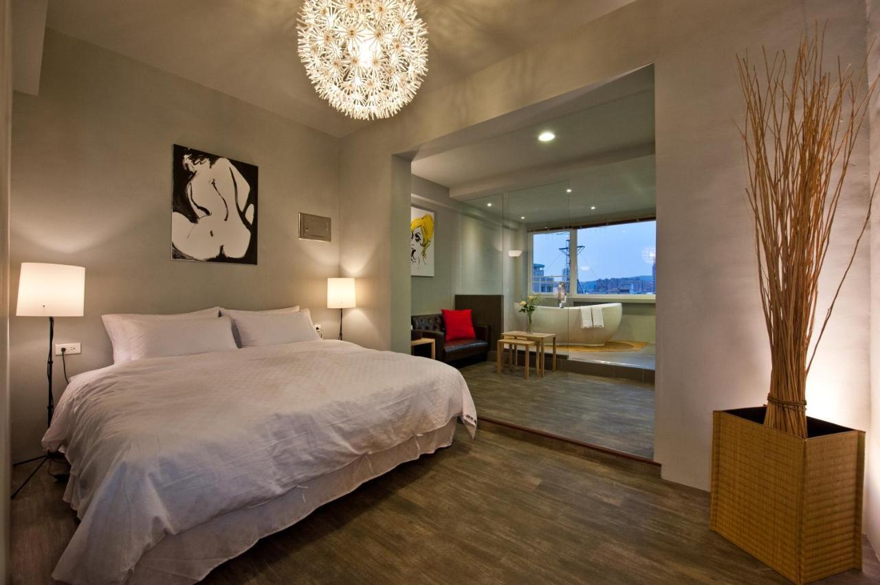 Leo 111/Arena Ruifeng Otel Kaohsiung Dış mekan fotoğraf